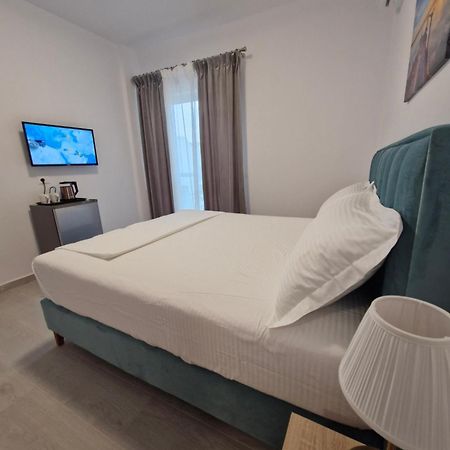 Villa Virginia Sarandë Exteriör bild