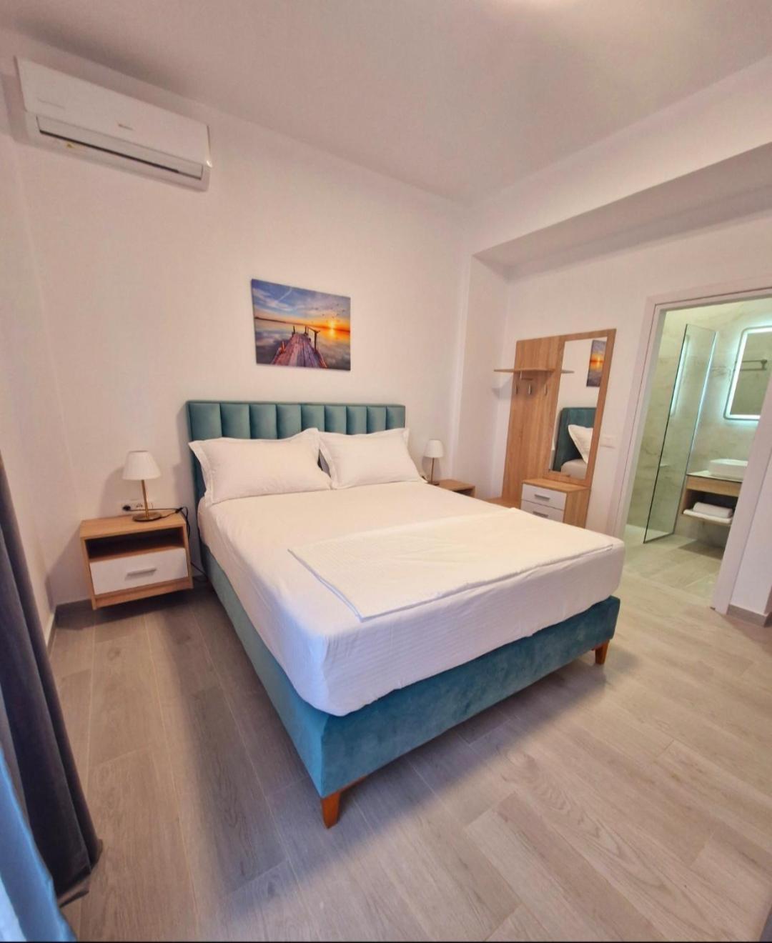 Villa Virginia Sarandë Exteriör bild